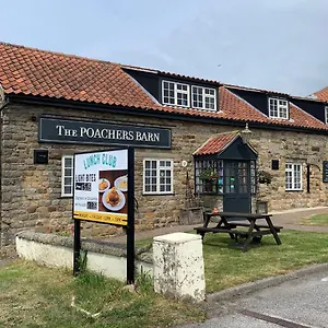 Poacher's Barn Cayton